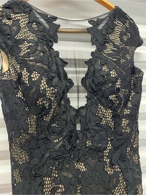 Jovani Elegant Black Lace Vintage Dress Size 10